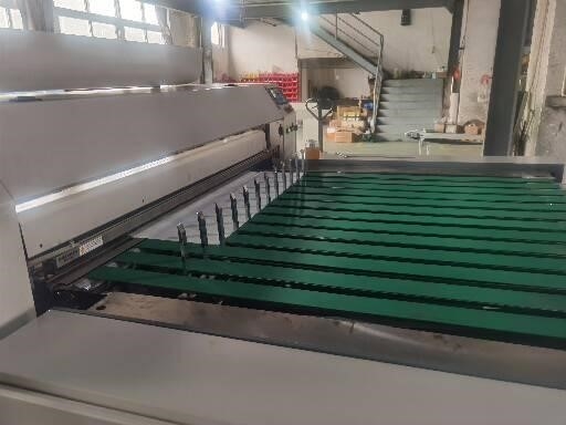 Сила 800mm машины 4.0KW резать листа разрезая Rewinder с экраном касания PLC